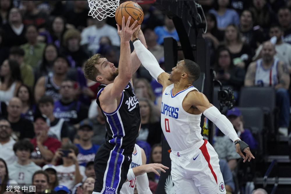 首届比赛 首届比赛