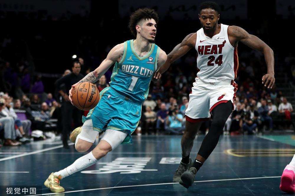 对进攻选手 对进攻选手