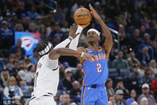 的前锋之一 的前锋之一