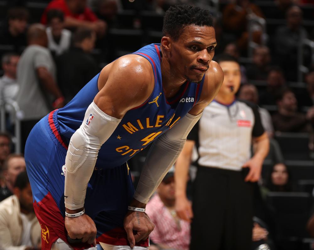 赛中显得尤 赛中显得尤